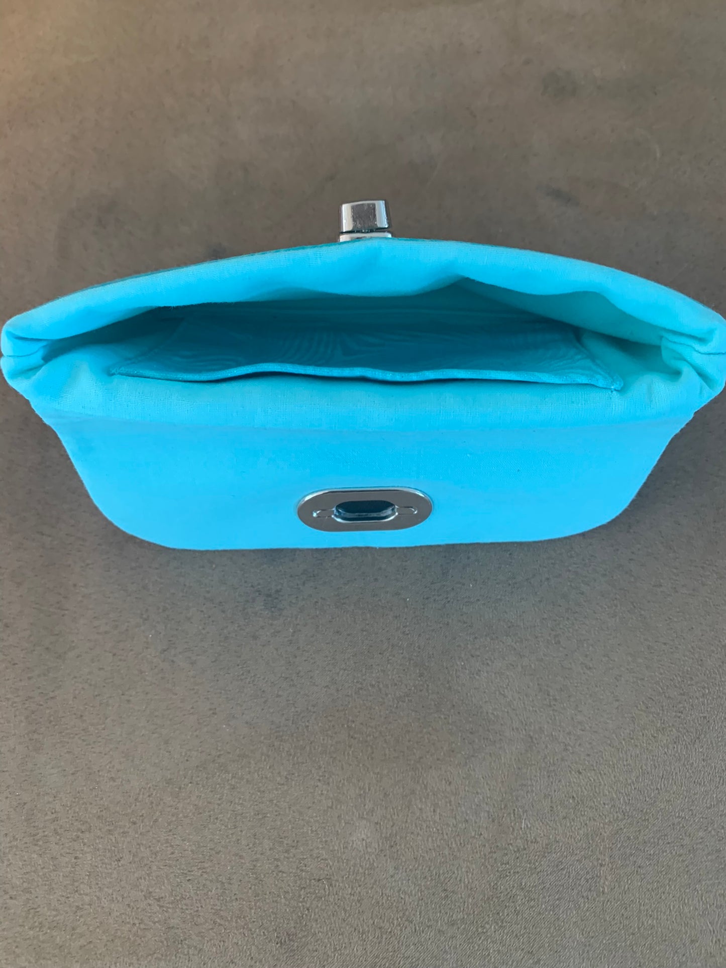 Twist Lock Clutch - Teal